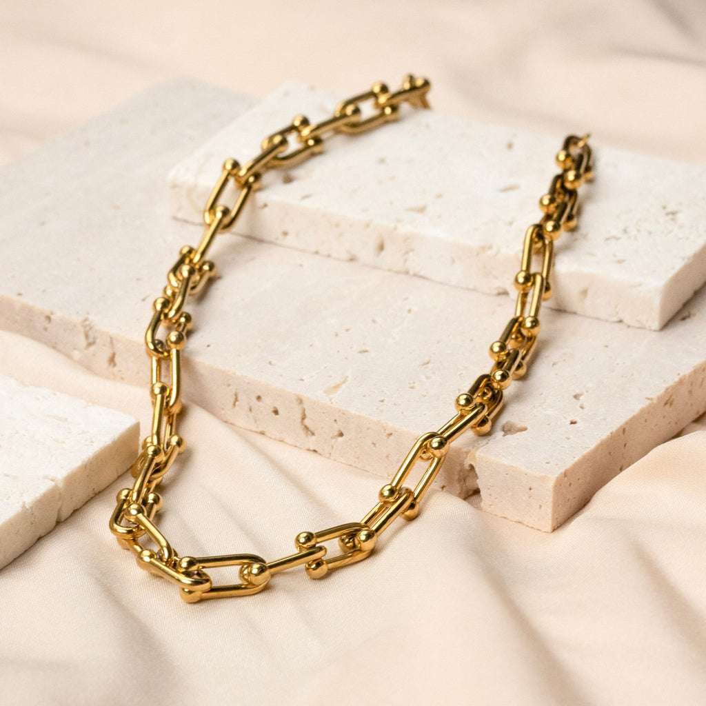 Horse Shoe U - Link Bracelet - Ornaments Co - 18K Gold Plated